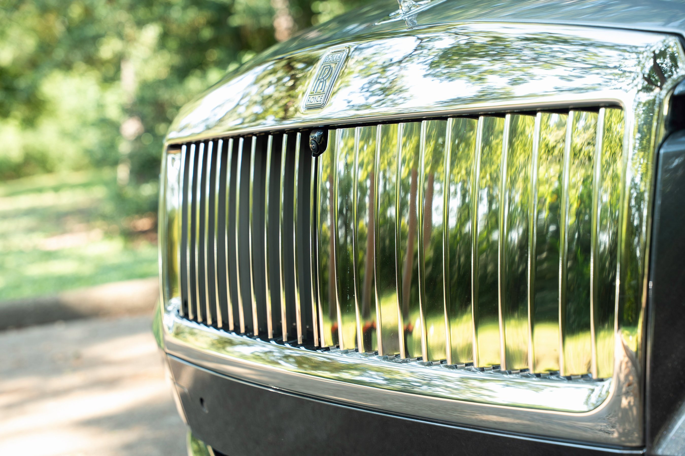 Used 2025 Rolls-Royce Spectre w/ Spectre Launch Package image 9