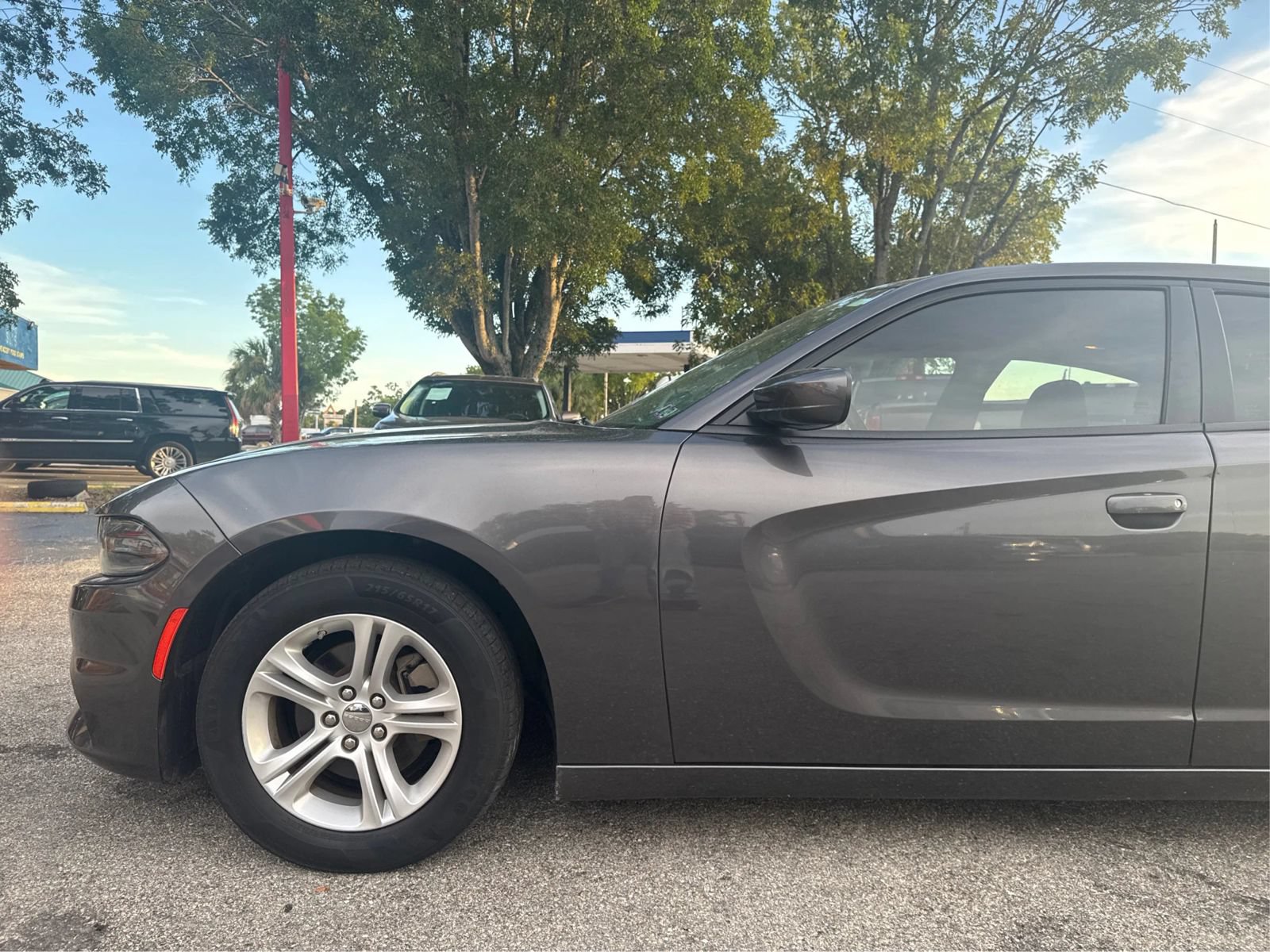 Used 2022 Dodge Charger SXT RWD image 22