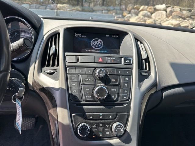 Used 2015 Buick Verano image 18