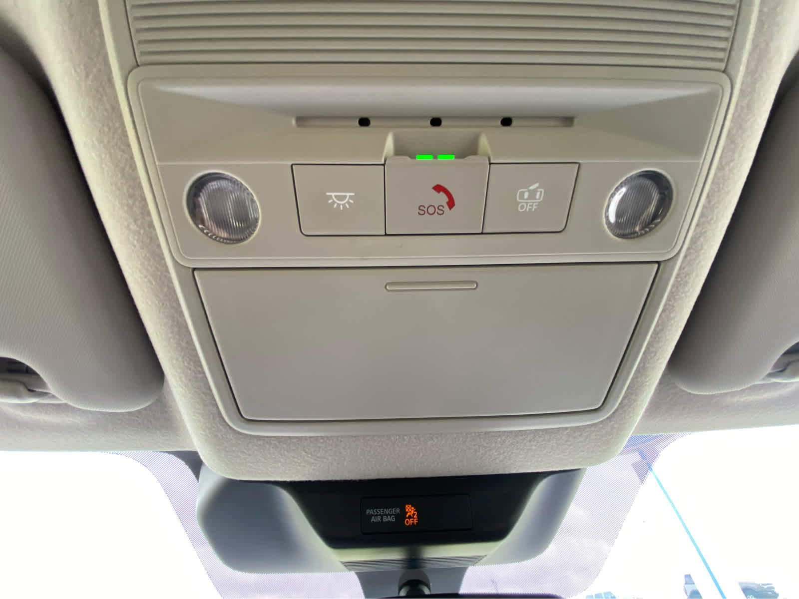 Used 2026 Nissan Kicks SR FWD image 26