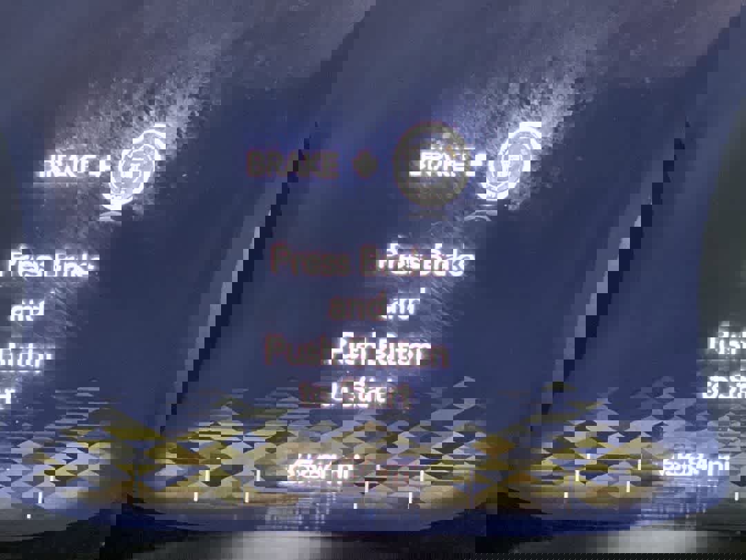 Used 2021 Jeep Wrangler Sahara w/ Cold Weather Group image 18