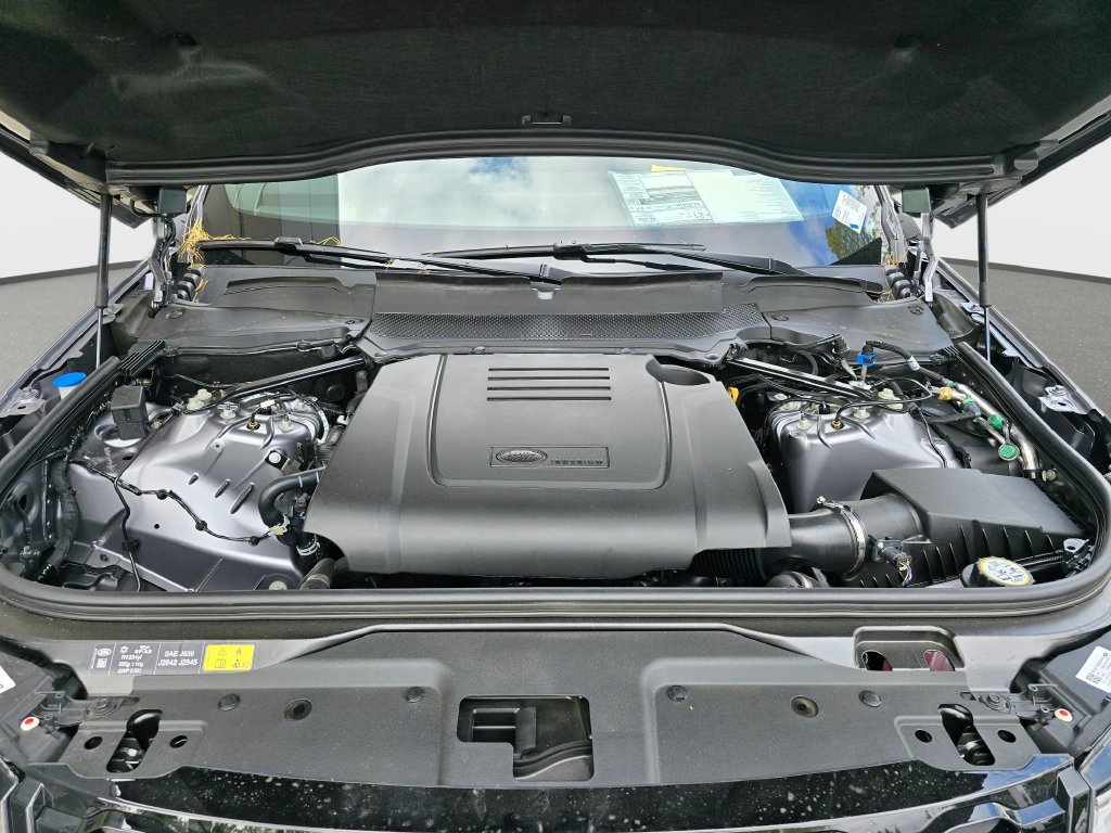 New 2026 Land Rover Discovery Dynamic SE AWD/4WD image 32