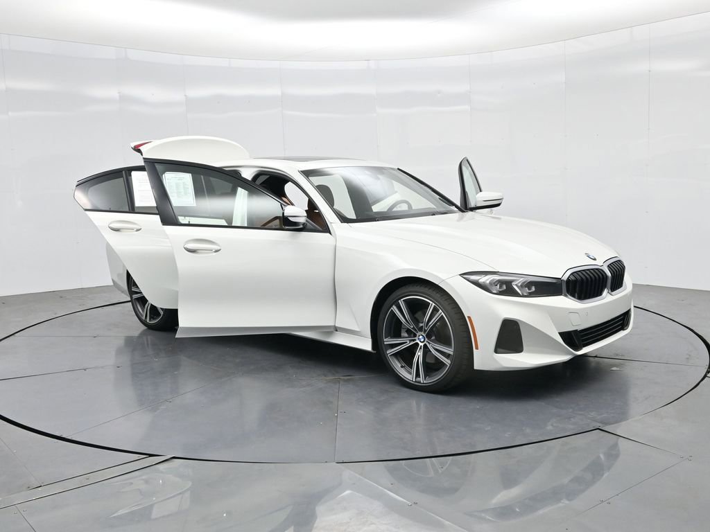 Used 2023 BMW 330i Sedan w/ Driving Assistance Package image 30