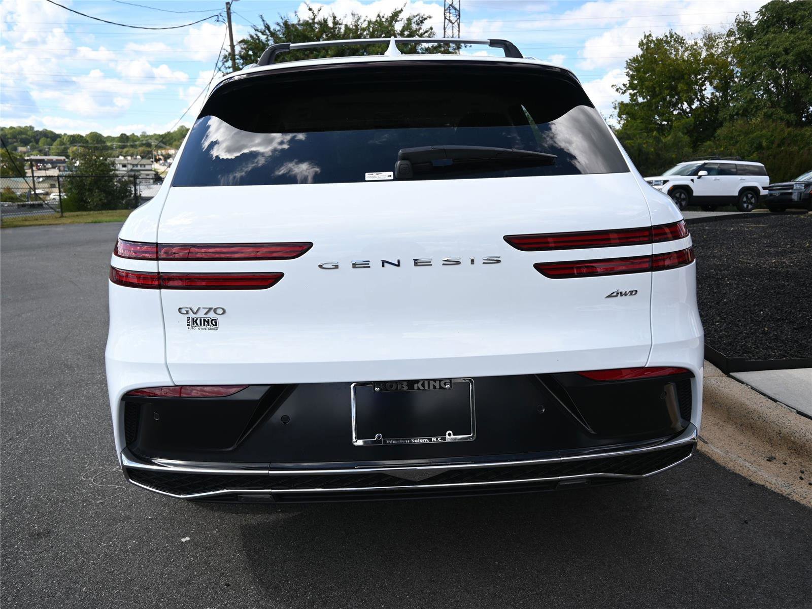 New 2026 Genesis GV70 2.5T Select image 9