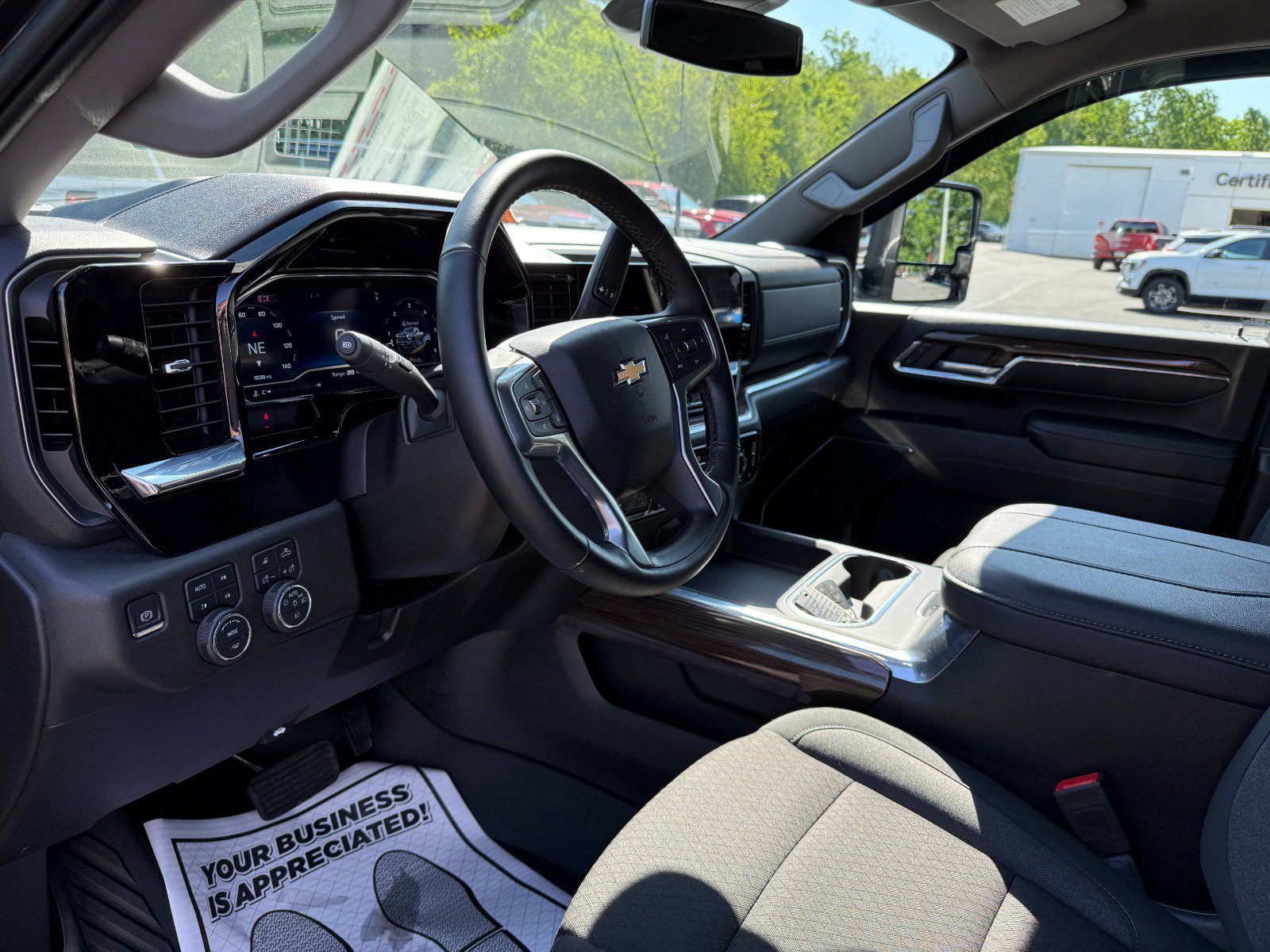 Used 2024 Chevrolet Silverado 2500 LT w/ All Star Edition AWD/4WD image 13