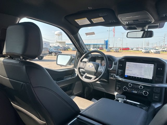 New 2025 Ford F150 Lariat image 16