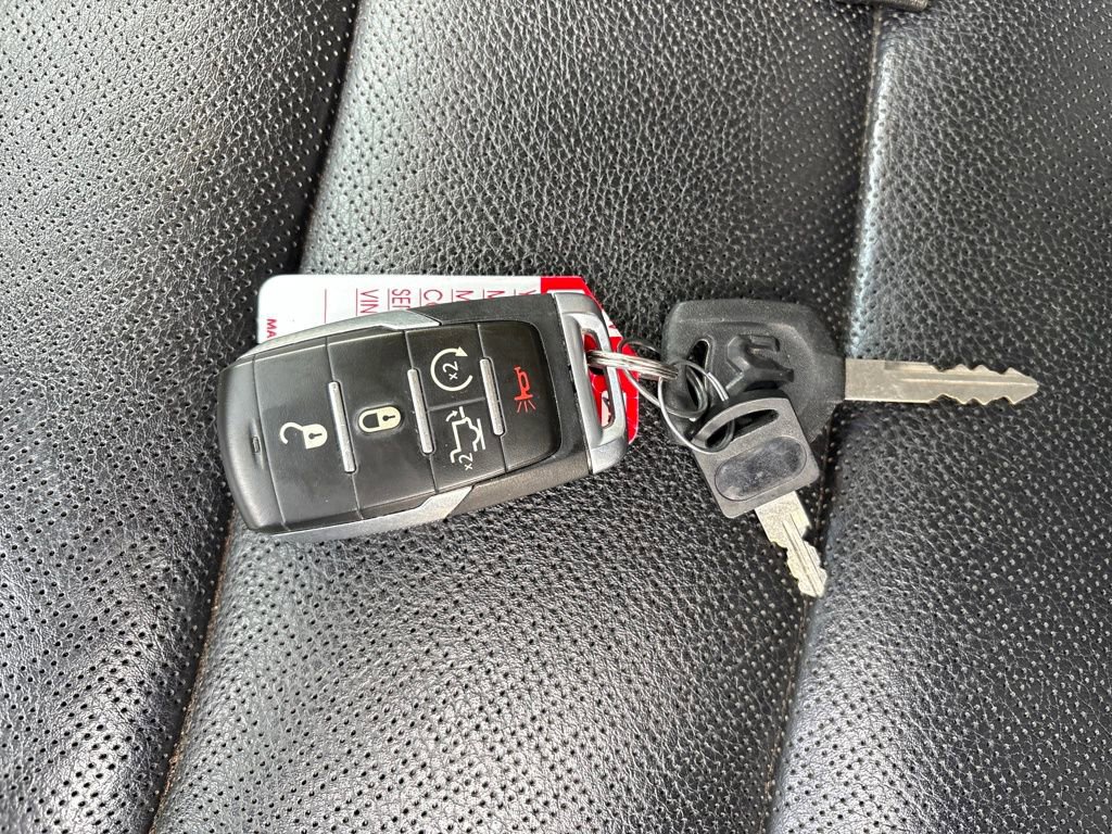 Used 2020 RAM 1500 Laramie image 33