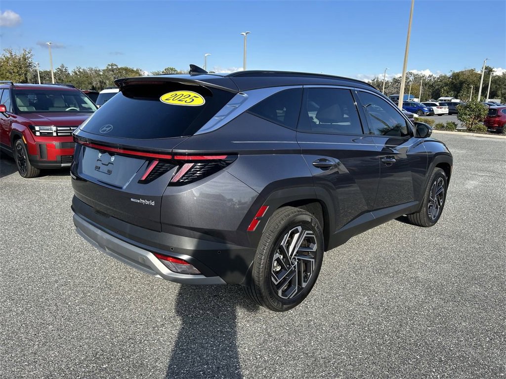 Used 2025 Hyundai Tucson Limited image 9