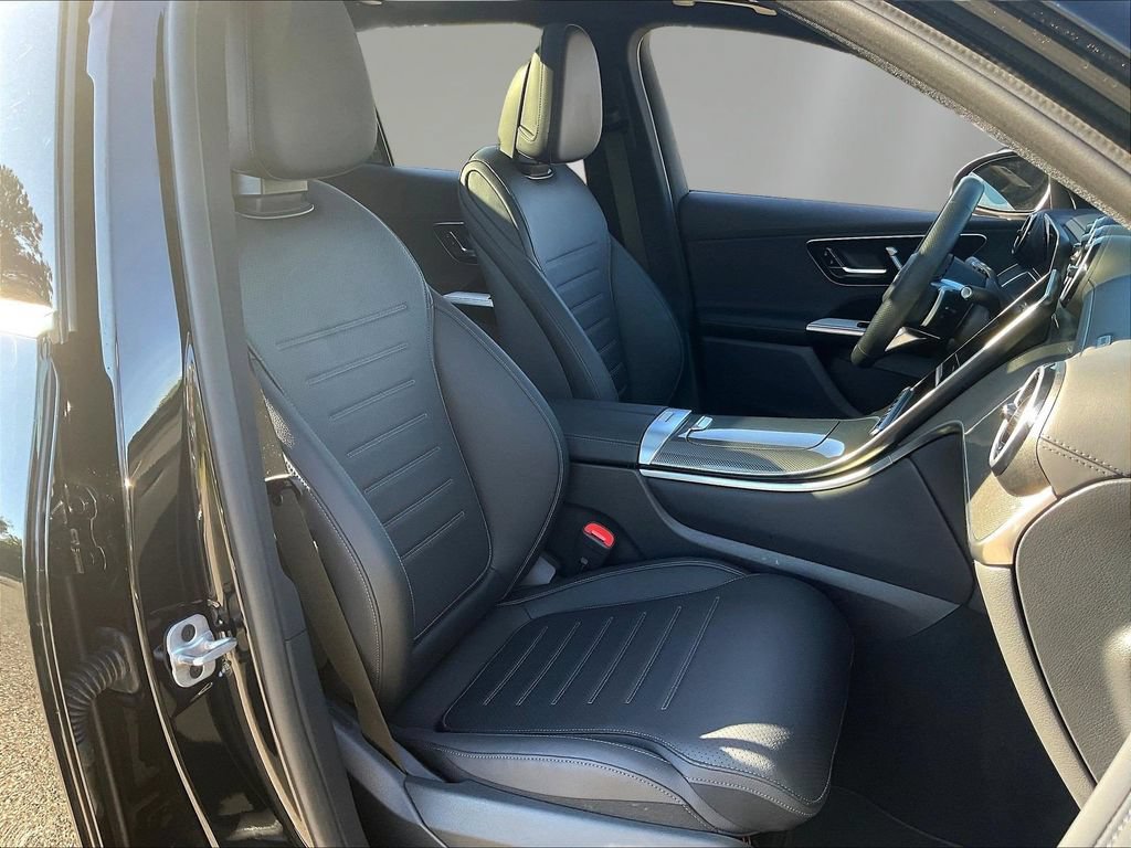 Used 2026 Mercedes-Benz GLC 300 image 30