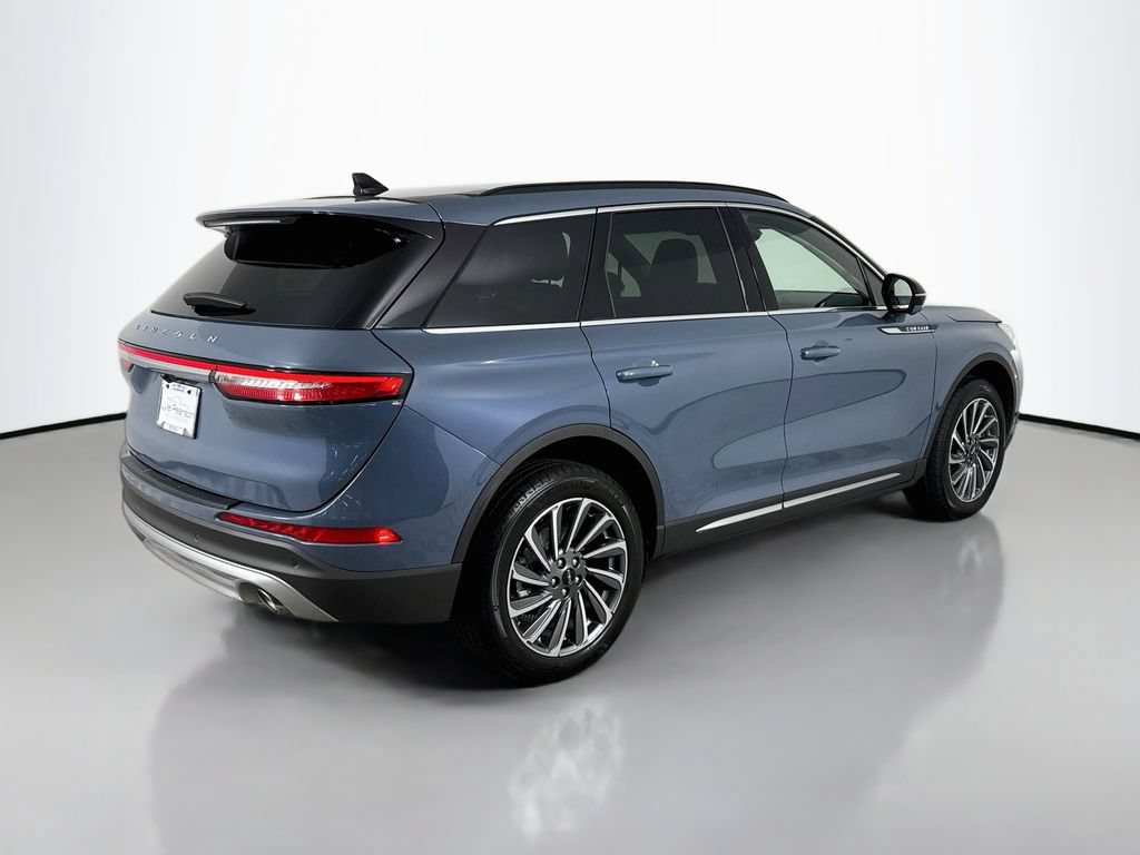 Used 2025 Lincoln Corsair Reserve w/ Equipment Group 202A AWD/4WD image 9