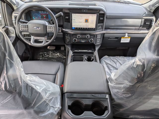 New 2026 Ford F350 Lariat w/ FX4 Off-Road Package AWD/4WD image 15