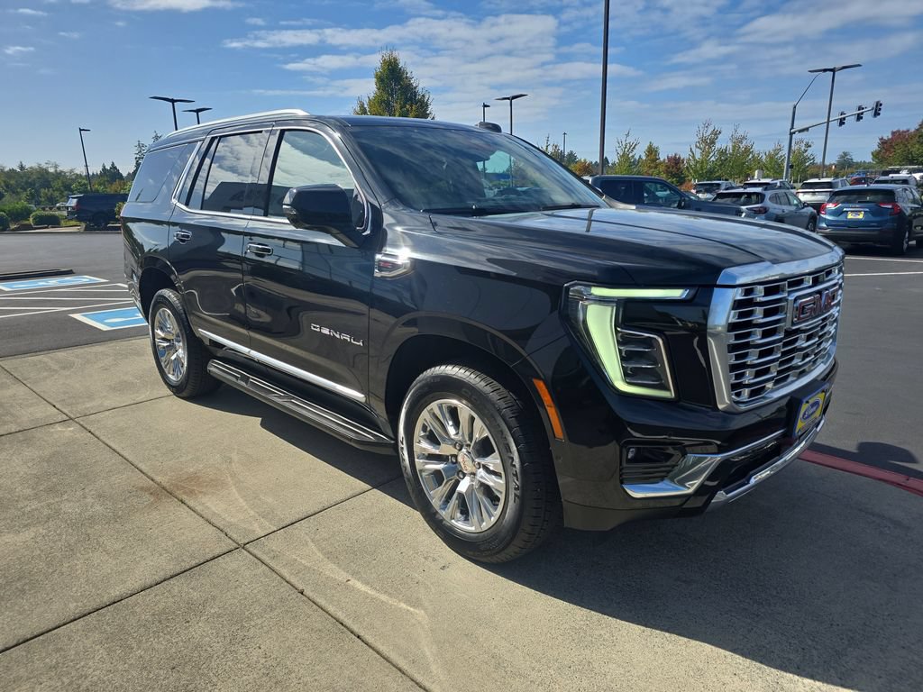 Used 2025 GMC Yukon Denali AWD/4WD image 6