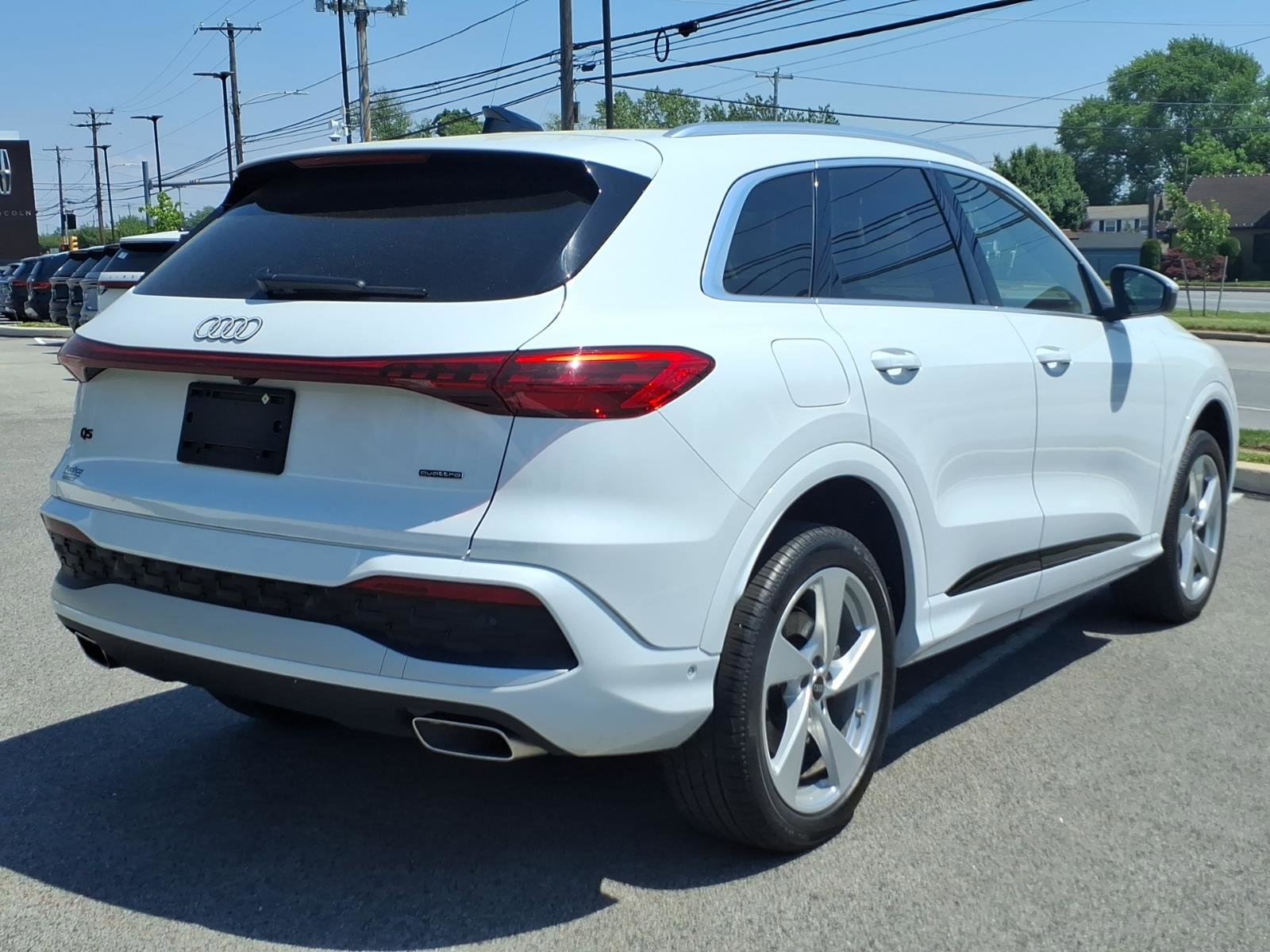 Used 2025 Audi Q5 Premium Plus AWD/4WD image 4