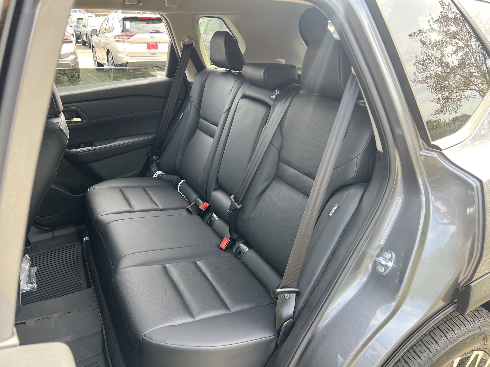 New 2026 Nissan Rogue Dark Armor FWD image 15