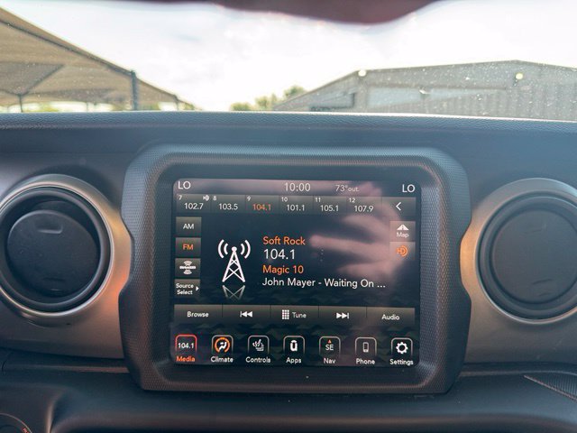 Used 2021 Jeep Gladiator Sport AWD/4WD image 13