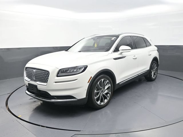Used 2022 Lincoln Nautilus Reserve w/ Equipment Group 201A AWD/4WD image 3