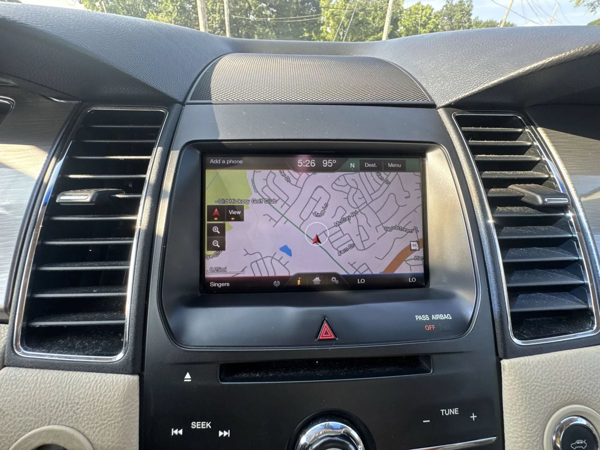 Used 2014 Ford Taurus SEL w/ Equipment Group 201A FWD image 20