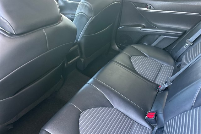 Used 2024 Toyota Camry SE FWD image 15