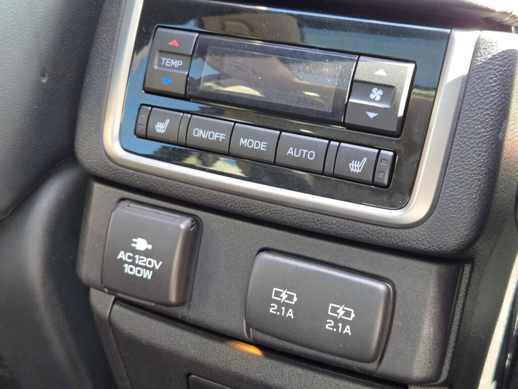 Used 2022 Subaru Ascent Touring w/ Popular Package #2A image 13