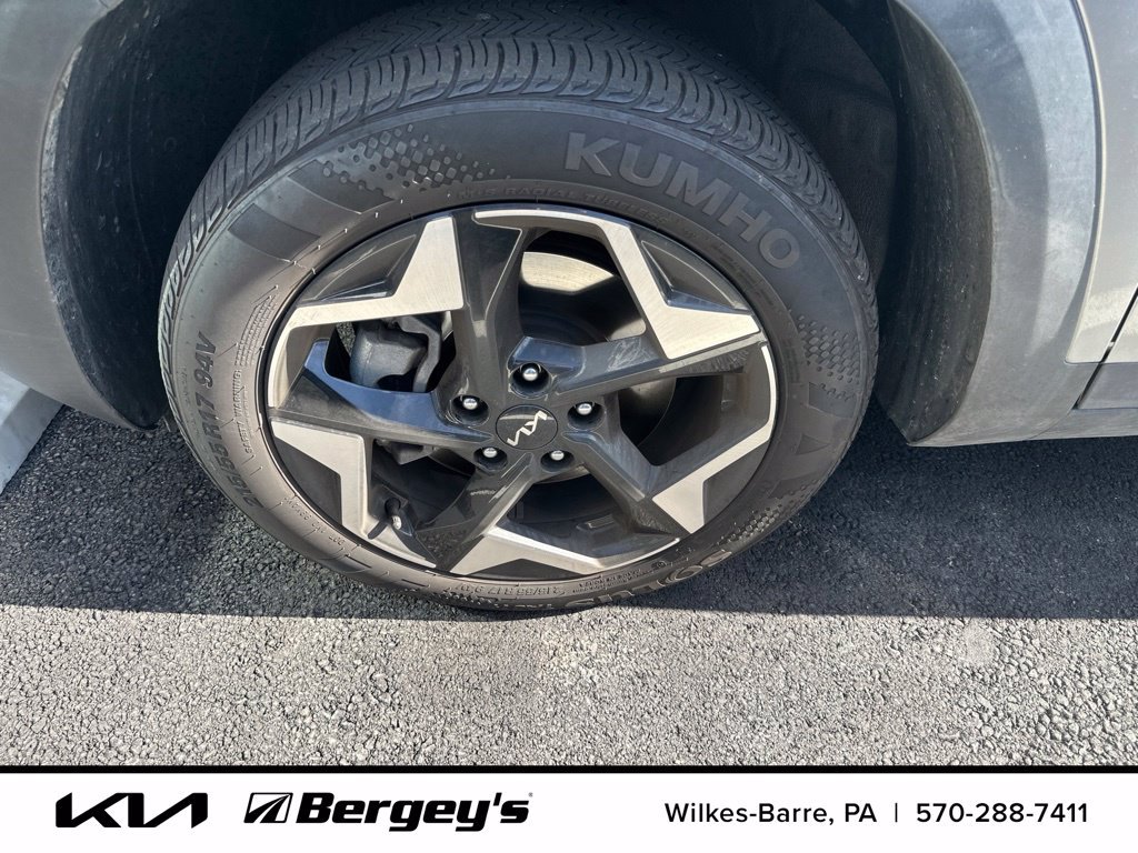 Certified 2024 Kia Seltos EX AWD/4WD image 9