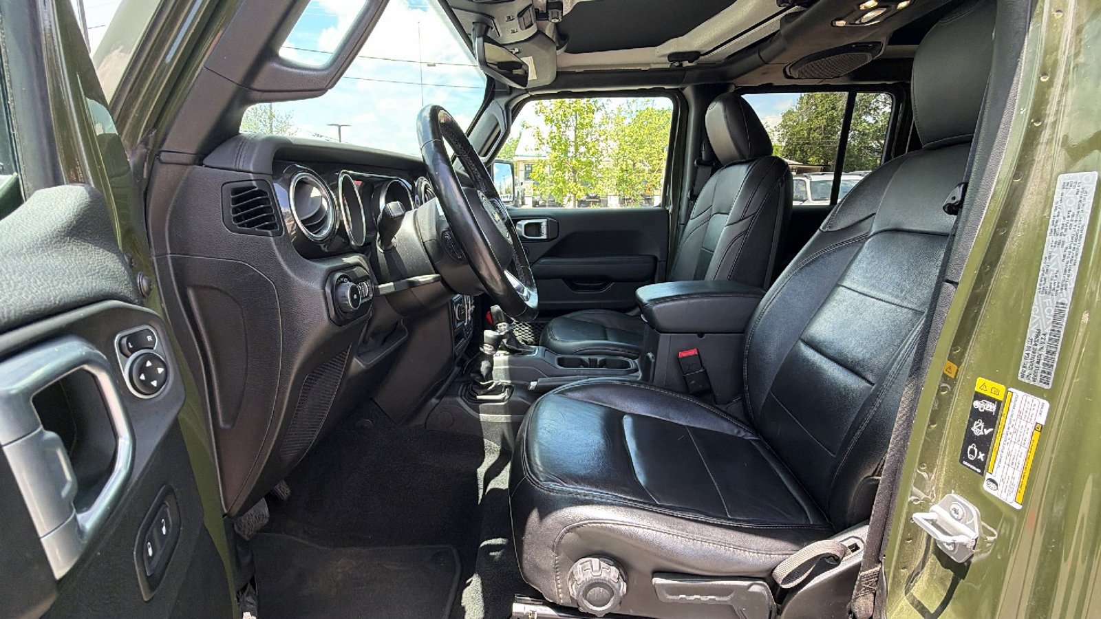 Certified 2020 Jeep Wrangler Unlimited Sahara AWD/4WD image 11