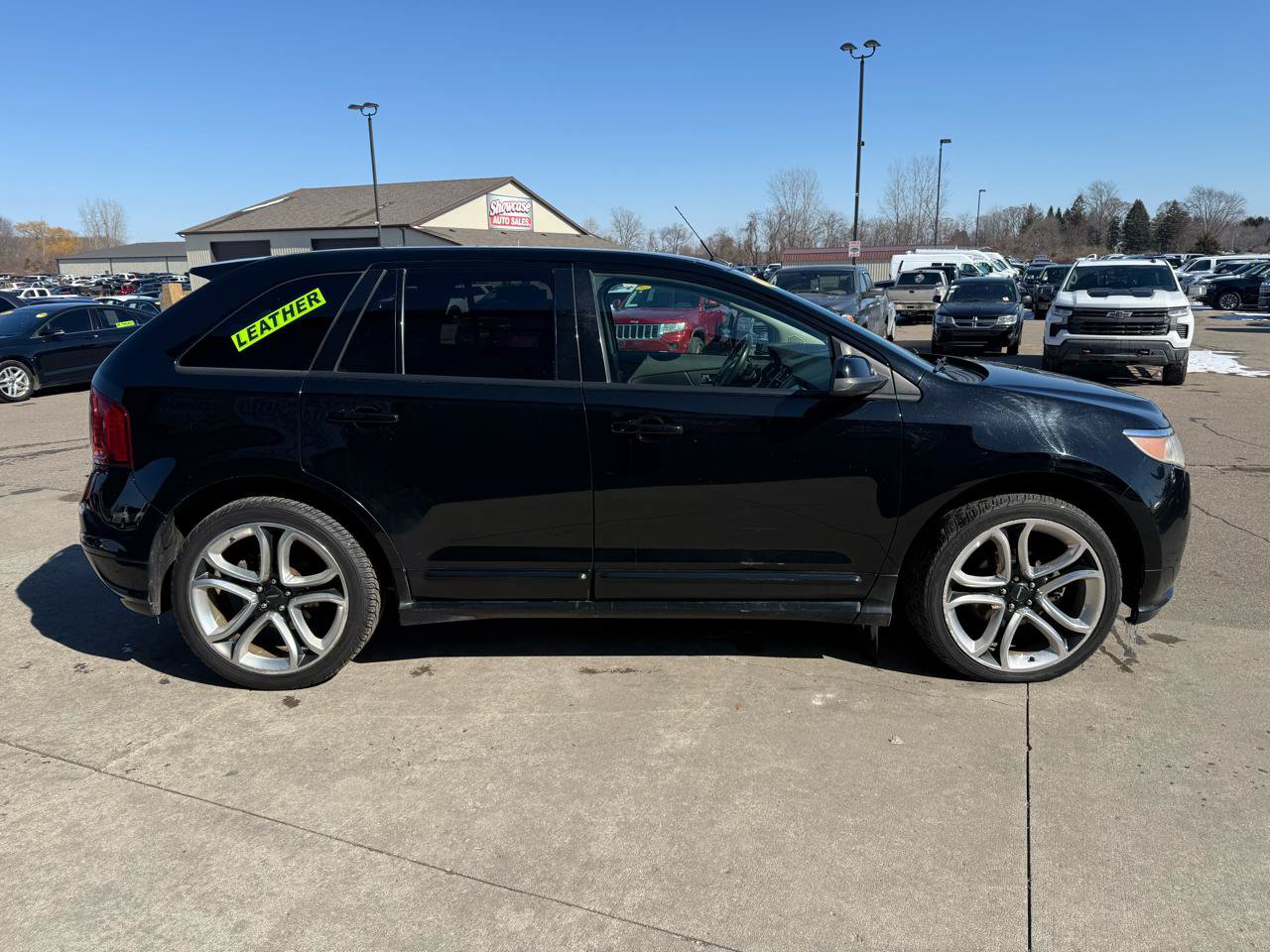 Used 2011 Ford Edge Sport w/ Canadian Touring Pkg AWD/4WD image 4