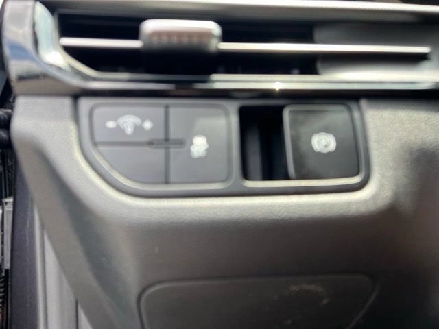 Used 2026 Kia Sportage LX FWD image 10