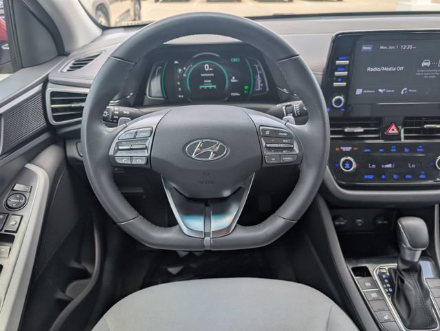 Used 2022 Hyundai Ioniq SE FWD image 23