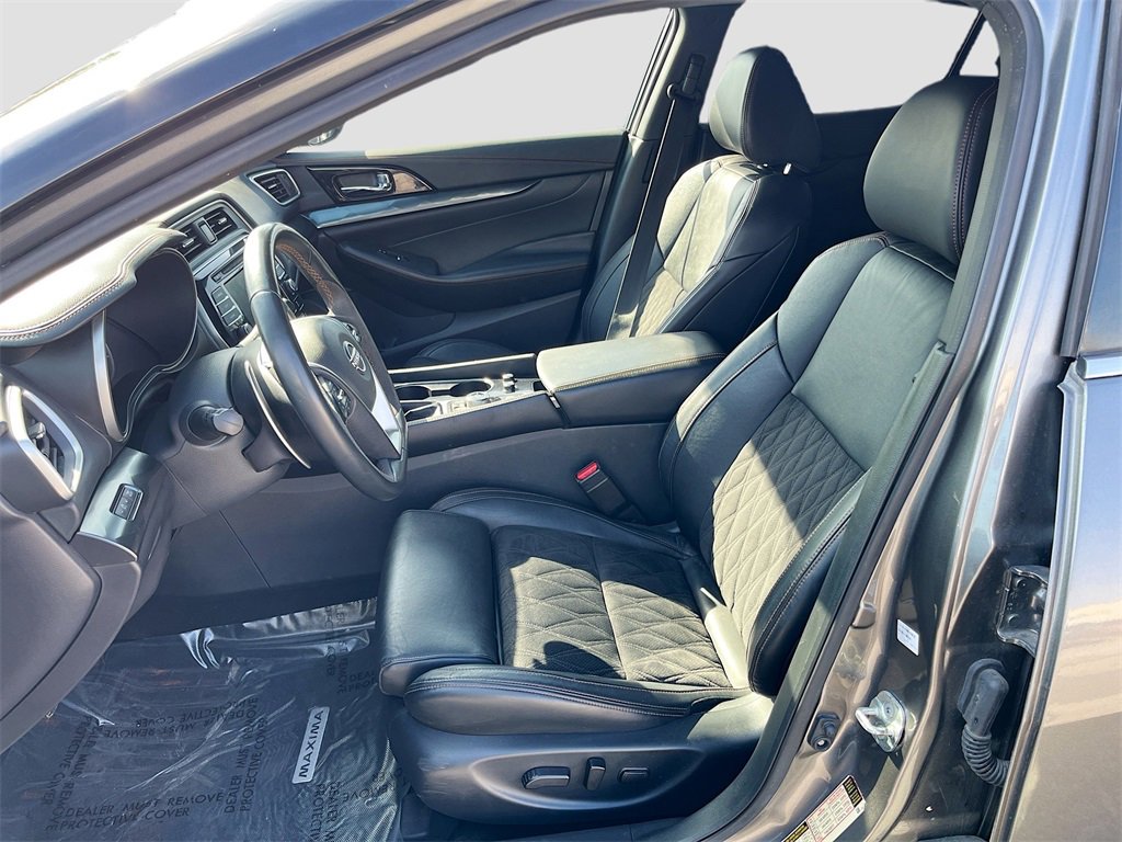 Used 2023 Nissan Maxima SR w/ Sport Mat Group image 22