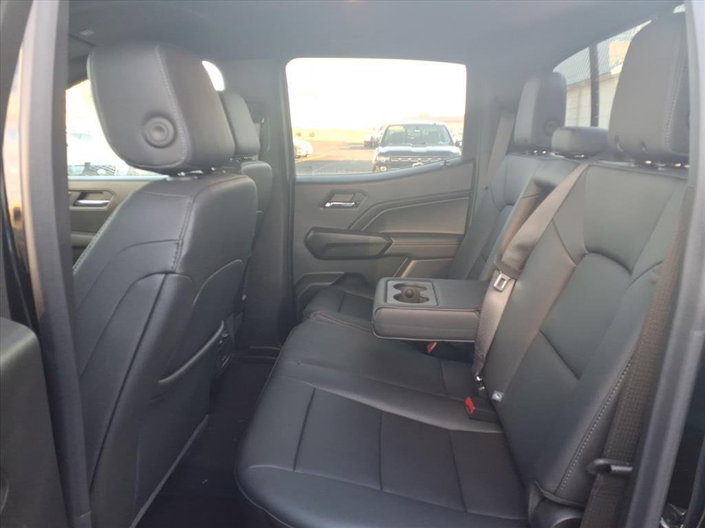 New 2026 GMC Canyon Elevation w/ Convenience Package image 8