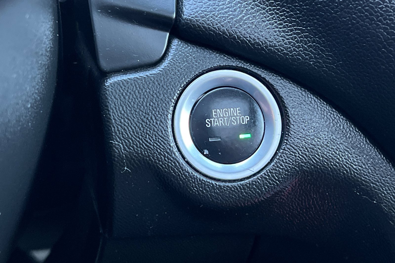Used 2020 Chevrolet Equinox LT AWD/4WD image 20