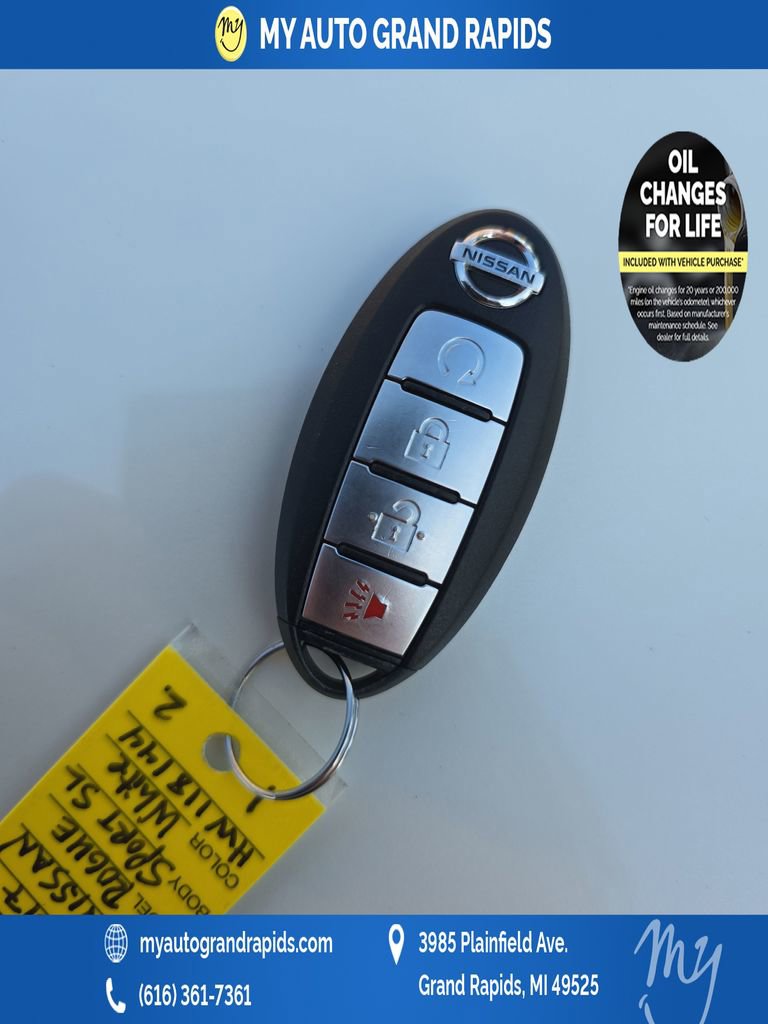 Used 2017 Nissan Rogue Sport SL w/ SL Premium Package AWD/4WD image 34