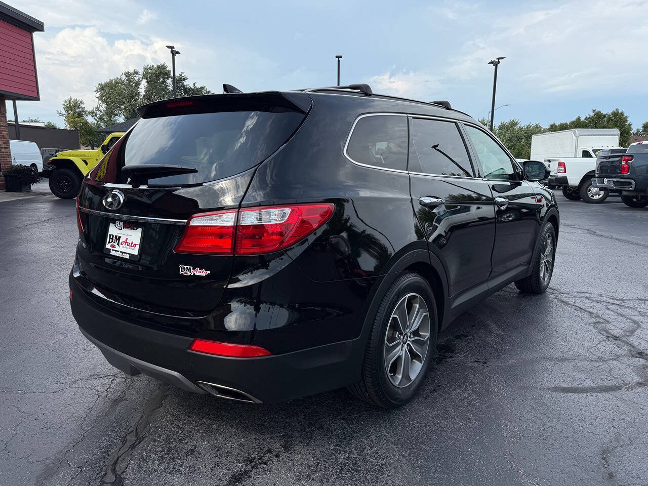 Used 2013 Hyundai Santa Fe GLS w/ Popular Equipment Pkg FWD image 7