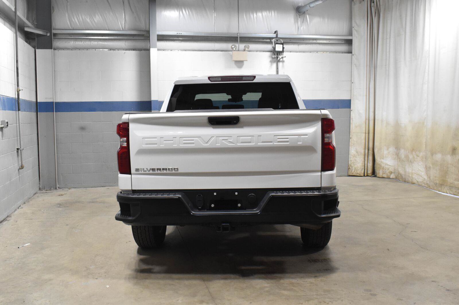 Used 2023 Chevrolet Silverado 1500 W/T w/ WT Value Package AWD/4WD image 21