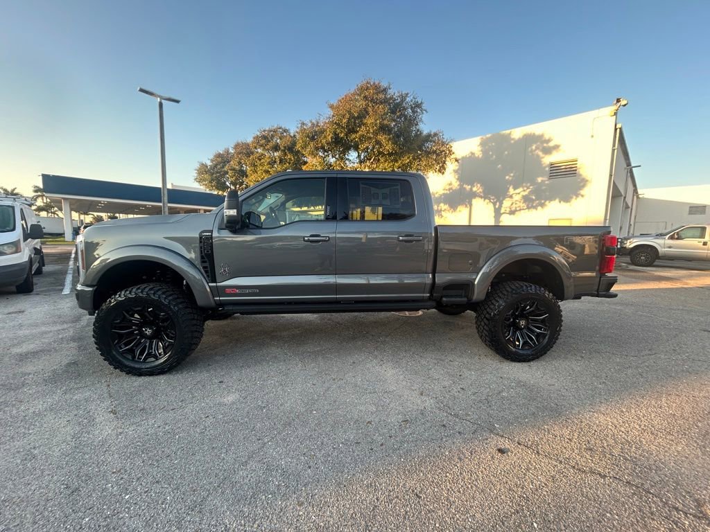New 2026 Ford F250 Lariat w/ Black Appearance Package image 7
