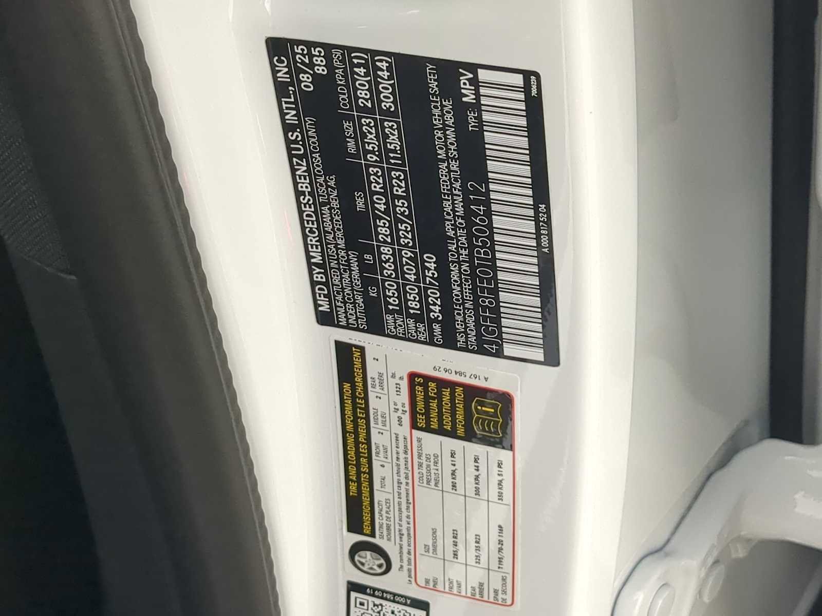 New 2026 Mercedes-Benz GLS 580 4MATIC image 39