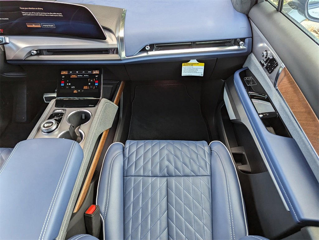 New 2026 Cadillac Vistiq Premium Luxury image 15