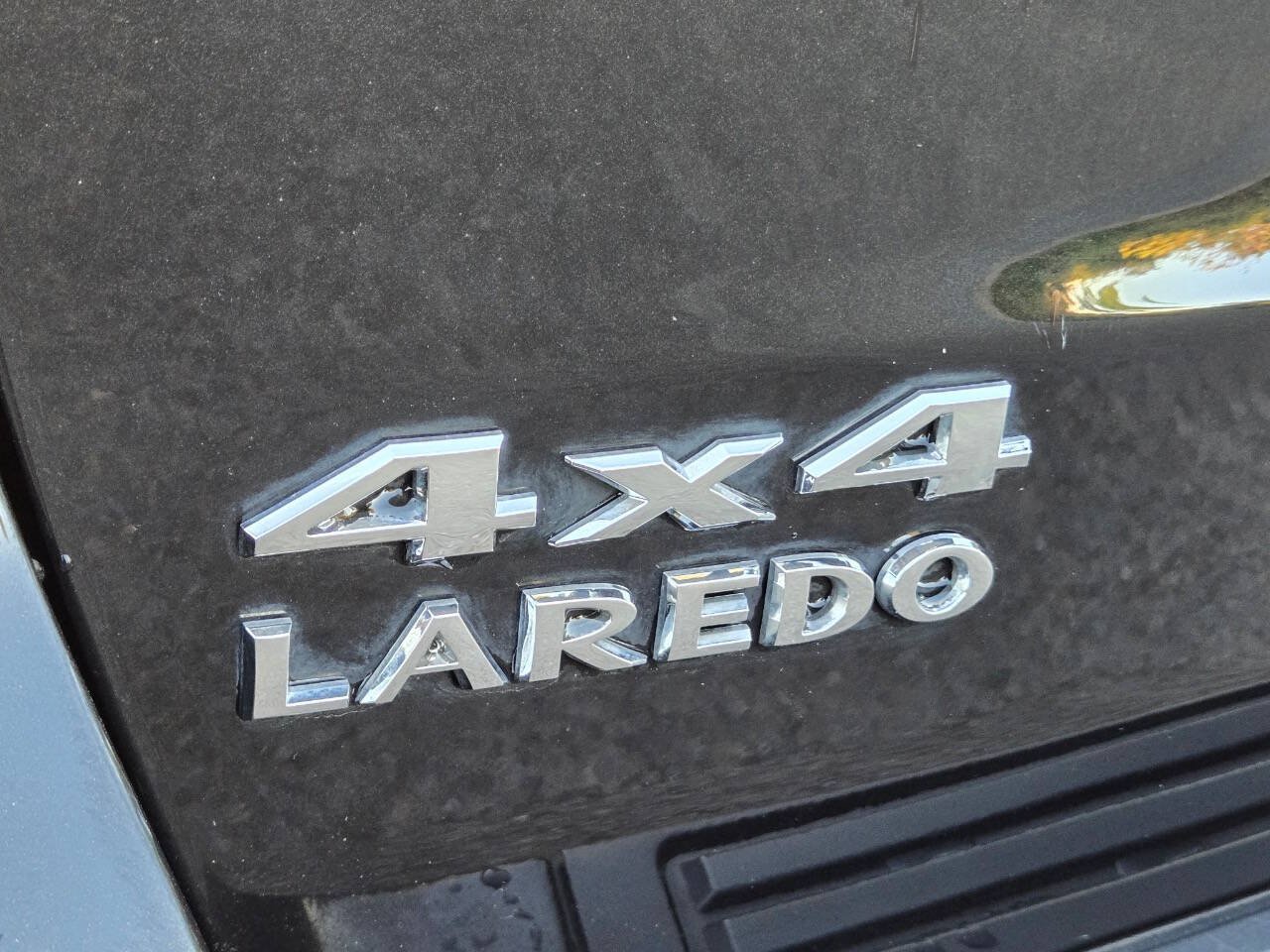 Used 2012 Jeep Grand Cherokee Laredo AWD/4WD image 24