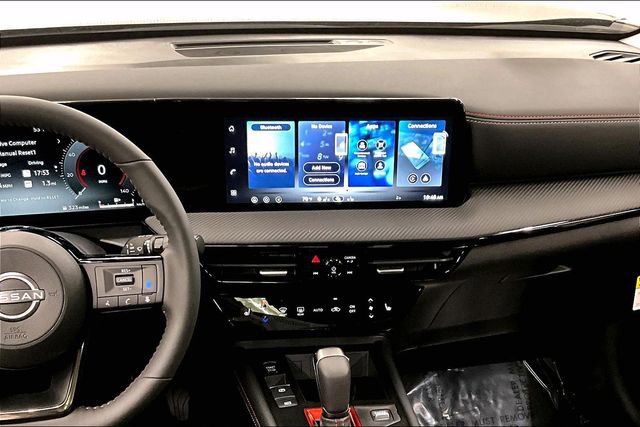 New 2026 Nissan Kicks SR w/ SR Premium Package image 7