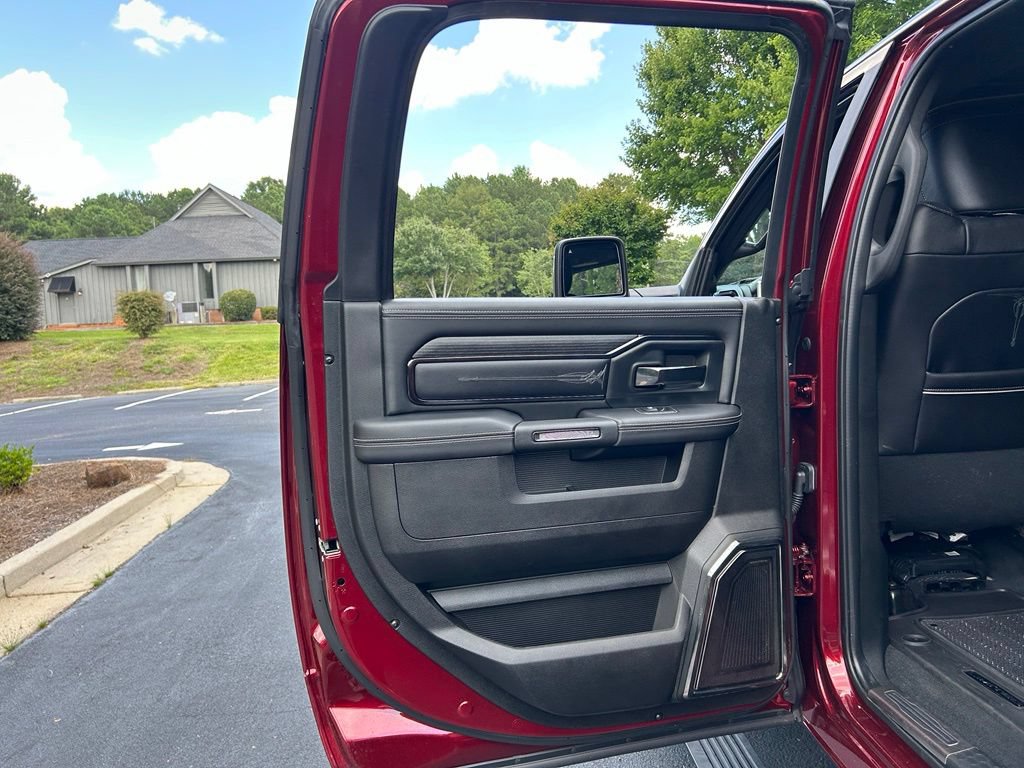 Used 2023 RAM 3500 Limited AWD/4WD image 75