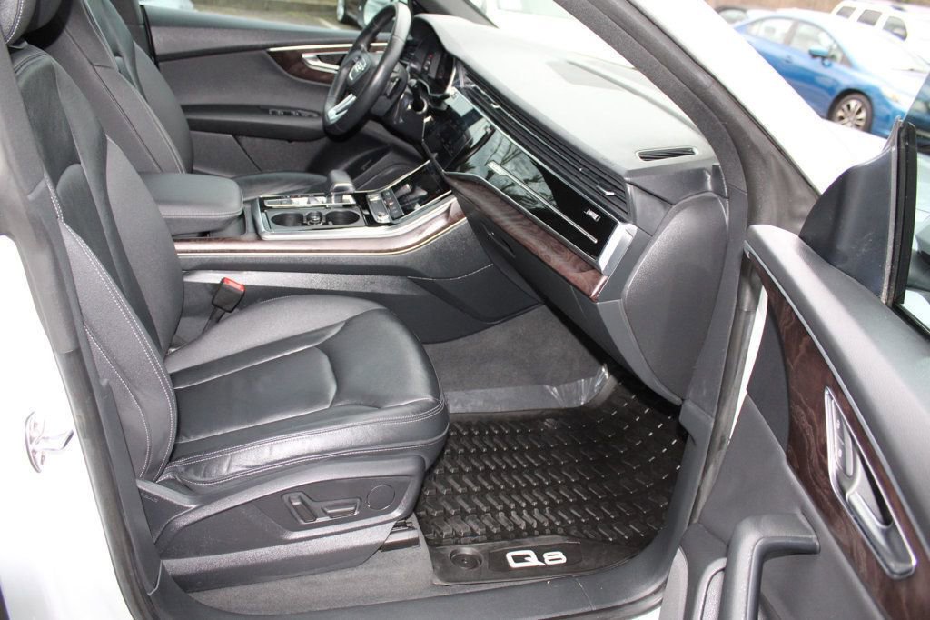 Used 2019 Audi Q8 Premium image 24