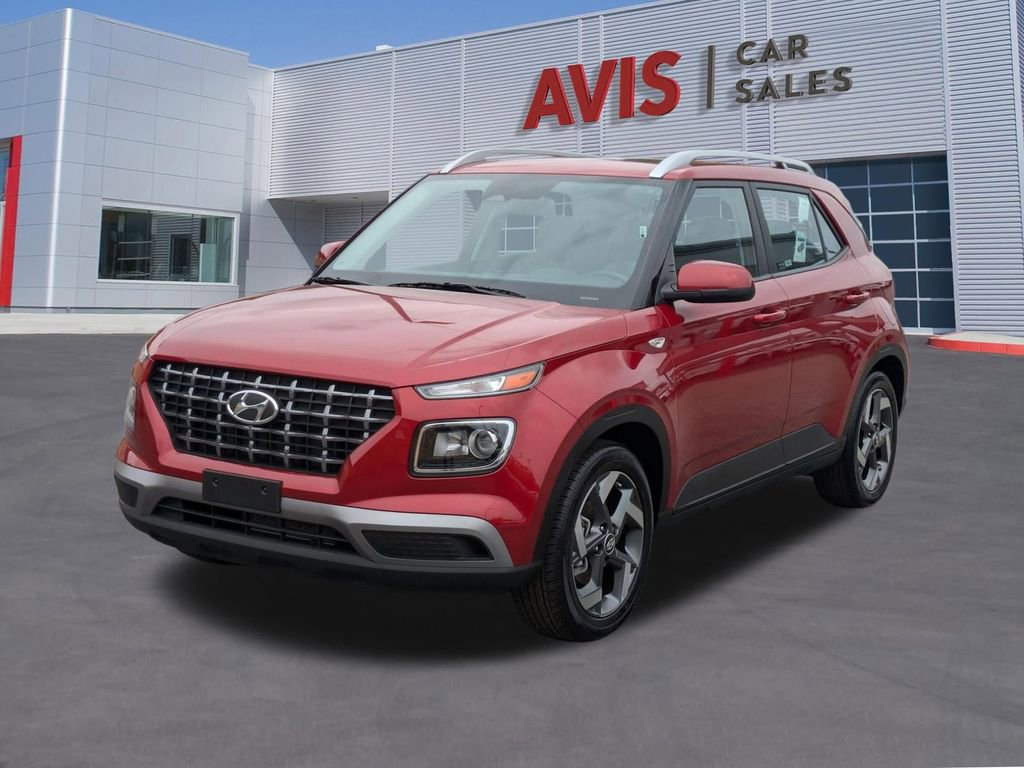 Used 2025 Hyundai Venue SEL image 1