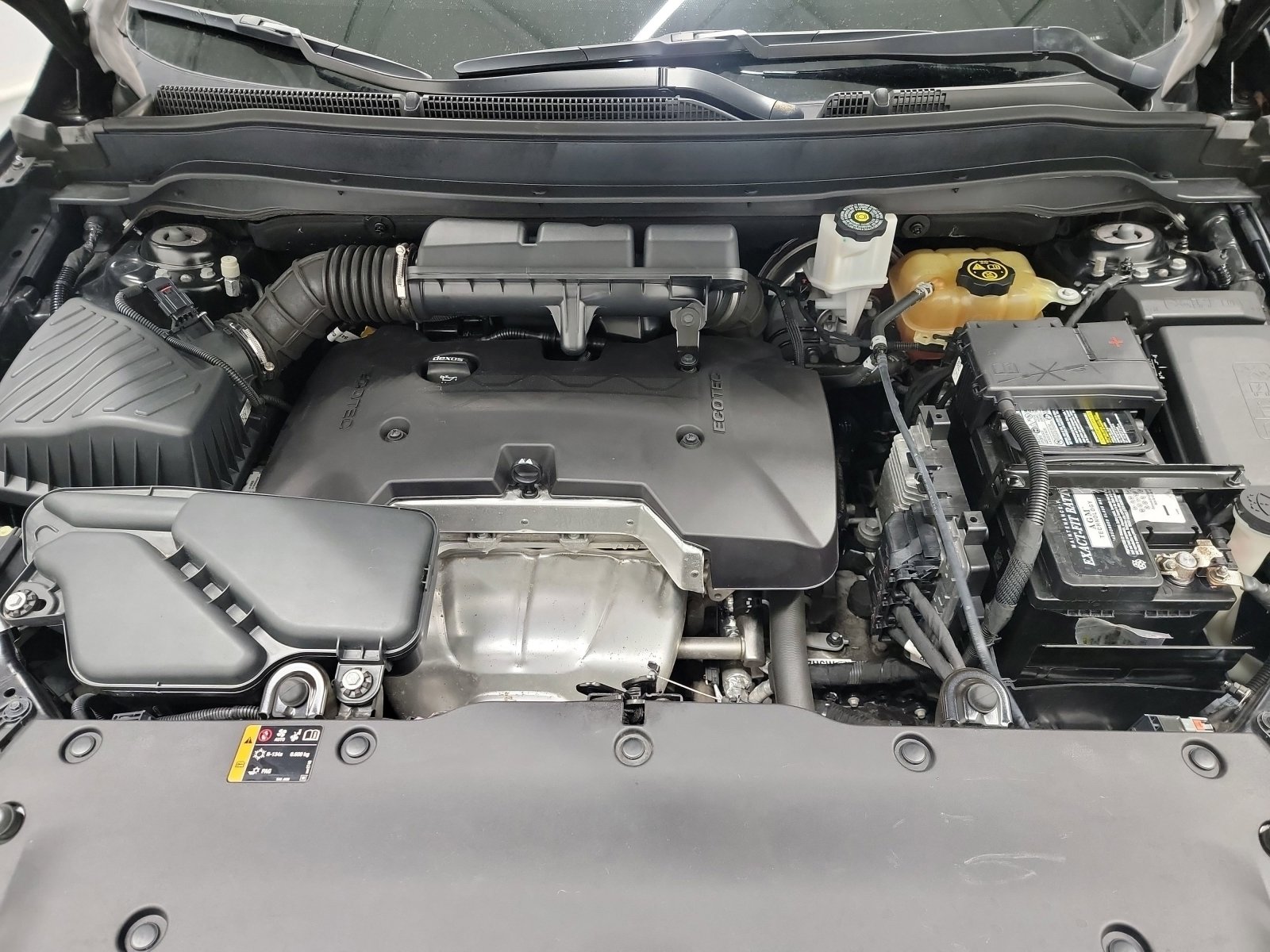 Used 2019 Buick Envision Essence image 25