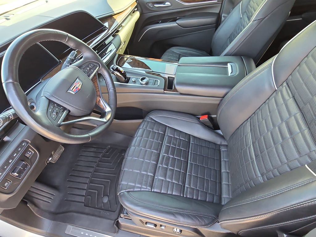 Used 2022 Cadillac Escalade Premium Luxury Platinum AWD/4WD image 17