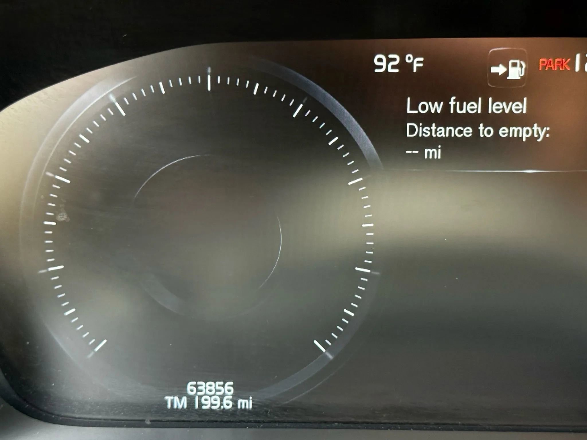 Used 2022 Volvo XC90 T5 Momentum w/ Climate Package image 12