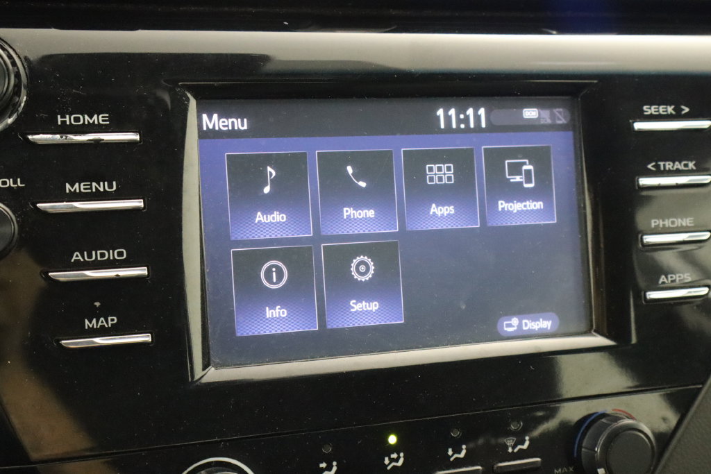 Used 2019 Toyota Camry LE FWD image 25