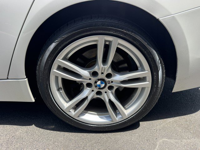 Used 2015 BMW 335i xDrive Sedan AWD/4WD image 41