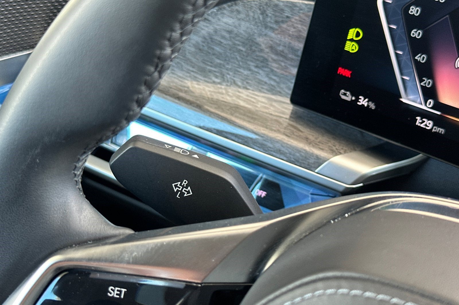 Certified 2024 BMW i7 eDrive50 RWD image 33