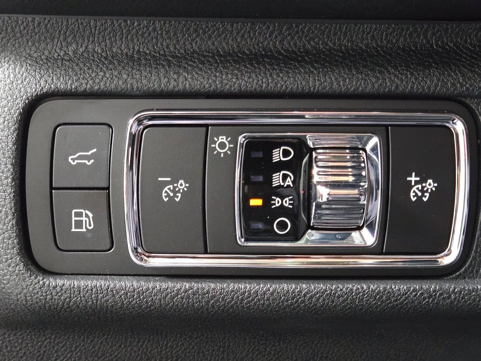 New 2025 Lincoln Corsair Grand Touring w/ Rear Removable Package Tray AWD/4WD image 25