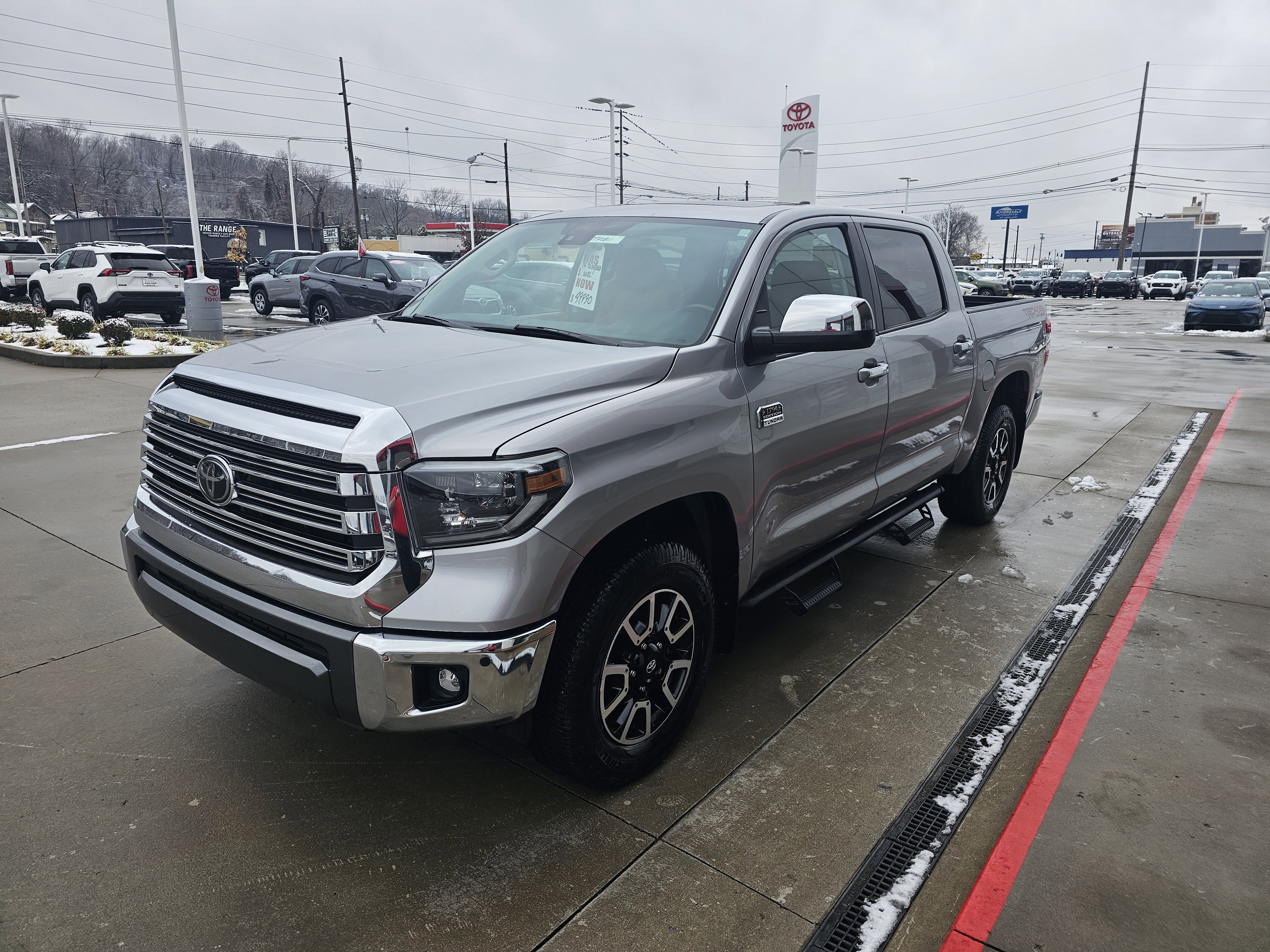 Used 2021 Toyota Tundra 1794 Edition image 11